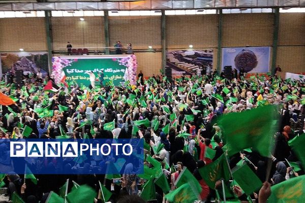 اجتماع مردم غیور شهرستان اسلامشهر برای بیعت با حضرت مهدی موعود (ع)