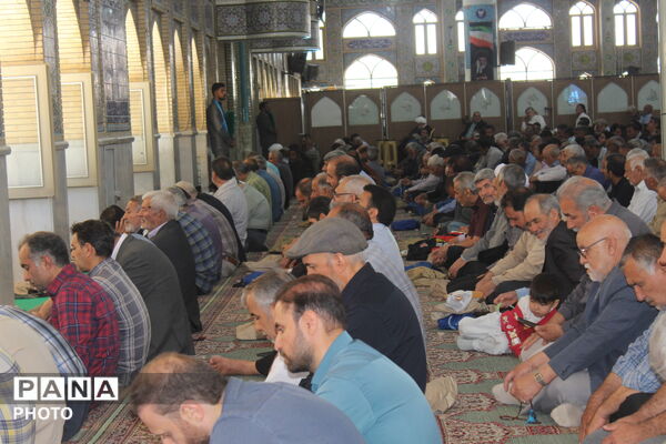 نماز جمعه این هفته با حضور مدیر کل آموز و پرورش 