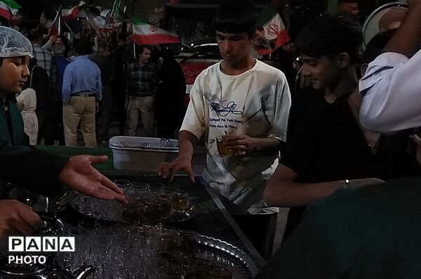 چایخانه فاطمه الزهرا در هشتاد و سومین شب 