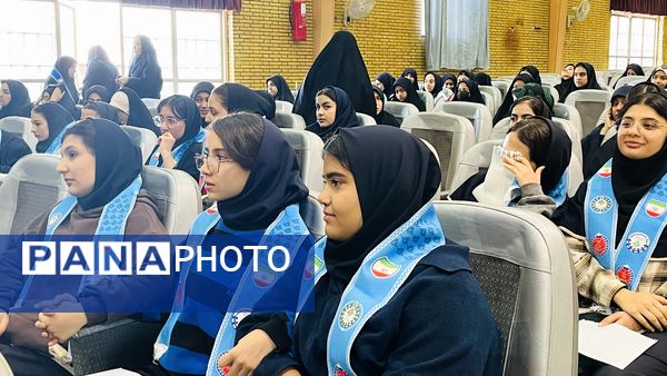 آغاز راه خبرنگاری برای دختران کرمانی