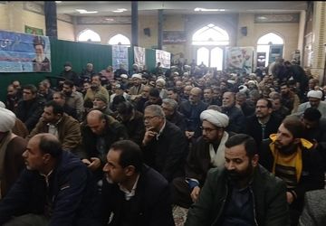 تجدید میثاق مردم با آرمان‌های ۹ دی در مسجد چهارده معصوم