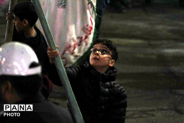 راهپیمایی مردم شهرستان خلیل آباد در پی شهادت جانسوز رهبر معظم انقلاب