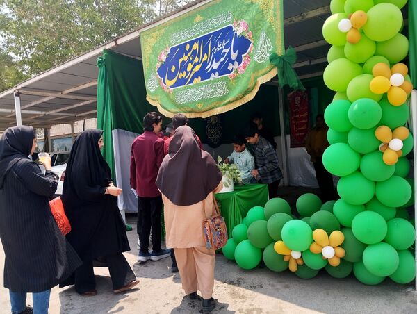 موکب دبیرستان ناصر در آموزش  و پرورش ناحیه ۷