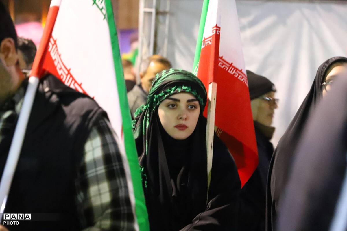 بی‌تاب میناب در شب اربعین شهادت رهبر امت 