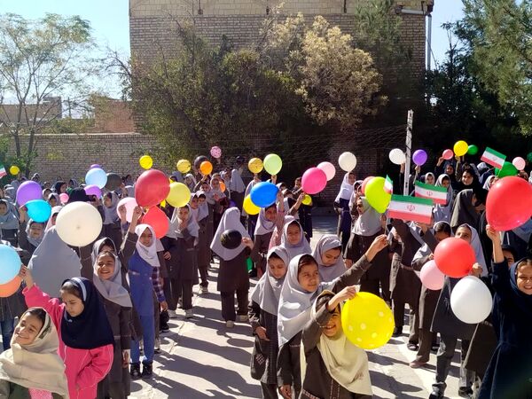 جشنواره روز جهانی کودک در دبستان شهید نجفی فدافن