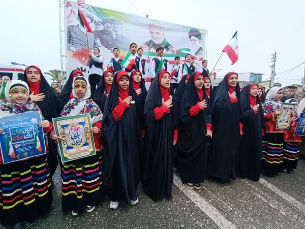 جشن تولد چهل و هفت سالگی انقلاب در گلوگاه 