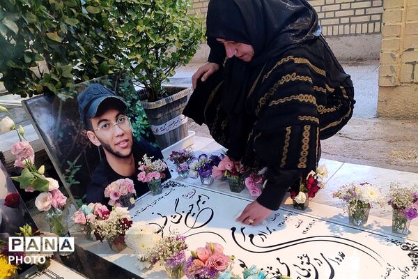 تجدید میثاق با آرمان‌های شهید محمد دکامی در سالگرد شهادت وی