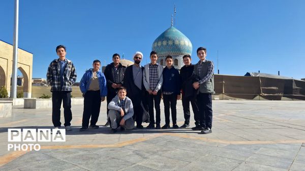 رقابت پسران ناحیه یک قم در مسابقات قرآن، عترت و نماز دانش آموزی