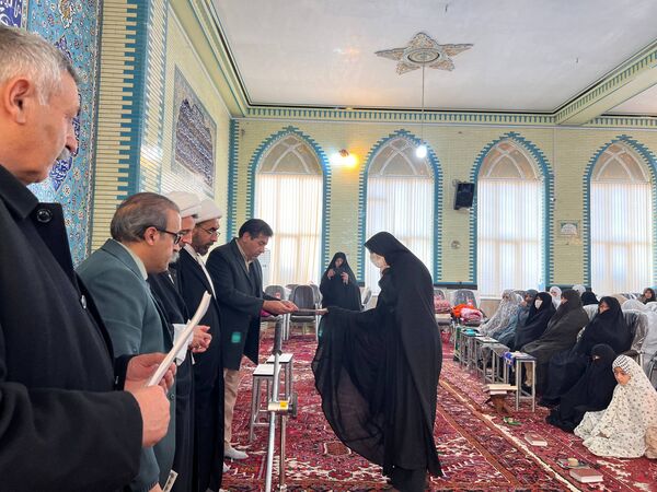 اعتکاف دانش‌آموزی مسجد امیرالمومنین صوفیان