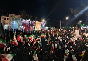 پیامی از آسمان، با صدای رهبر شهید