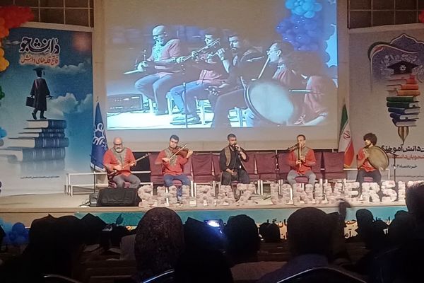 جشن دانش آموختگی دانشجویان دانشگاه شیراز 