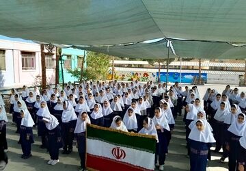 جشن روز دانش‌آموز در مدرسه پیروزی سمنان
