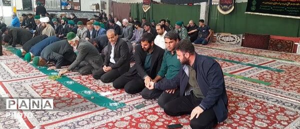  اقامه نماز عبادی سیاسی جمعه همزمان با سی و چهارمین روز شهادت قائد امت حضرت آیت الله خامنه‌ای 