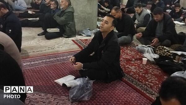 مراسم شب ۱۹ ماه رمضان در مسجد جامع نیشابور 