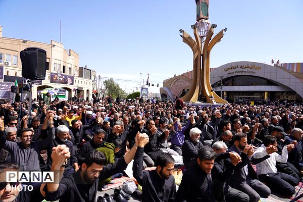 آخرین نماز جمعه رمضان در بم