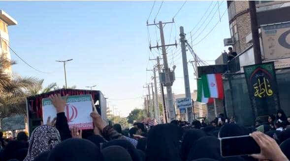 بام میناب آرامگاه لاله های بهشتی