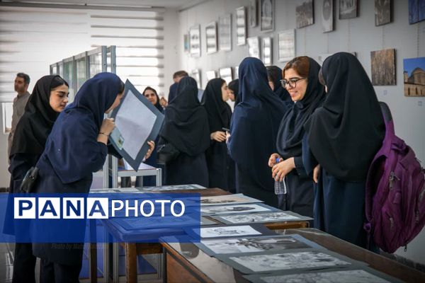 نمایشگاه آثار هنرهای تجسمی در ساری