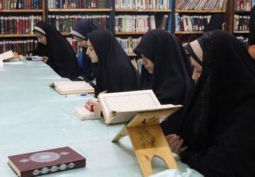 تکاپوی جامعه‌ قرآنی دانش‌آموزان شهرستان قرچک در پی چهل و چهارمین دوره رقابت‌های قرآن، عترت و نماز 