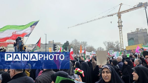 حضور چهل و هفتم از قاب دوربین پانا (۱)