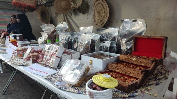 جشنواره مغ مهرگان جشن خرما و فرهنگ در حاجی‌آباد