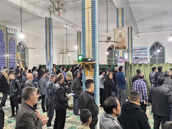 مراسم احیا شب بیست و یکم ماه مبارک رمضان در مسجد امام خمینی(ره) حسن آباد جرقویه