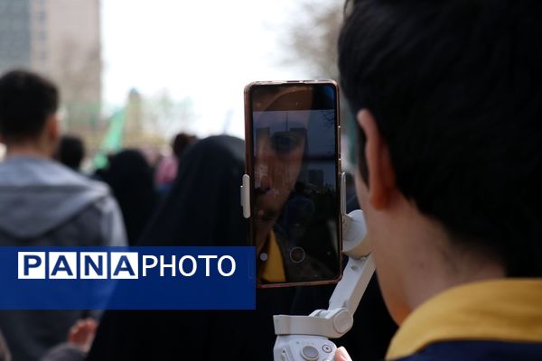 اجتماع عظیم منتظران ظهور در میدان شهدا مشهد