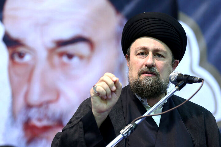 سیدحسن خمینی: مسیر نورانی اسلام ناب محمدی با هدایت آیت‌الله سیدمجتبی خامنه‌ای و همکاری همه مسئولان پیموده خواهد شد