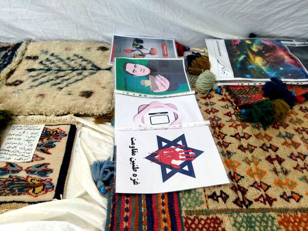 نمایشگاه هنری، محلی برای به نمایش گذاشتن آفریده‌ها و ساخته‌های هنری