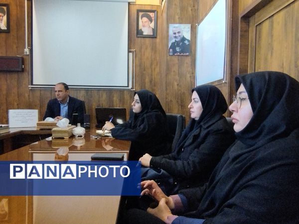 جلسه هماهنگی طرح دندانپزشکی رایگان  منطقه قائمیه در آموزش و پرورش ناحیه۳