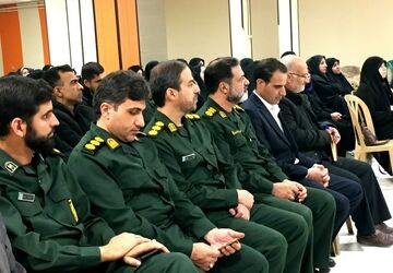  مراسم تکریم و معارفه فرمانده بسیج دانش‌آموزی حوزه۸ سمیه اصفهان 