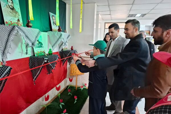 گرامیداشت حماسه 9 دی در دبستان شاهد شهید قدوسی ناحیه 2 شهرری 