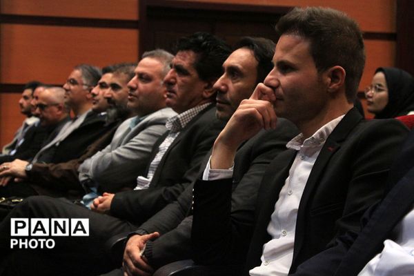 آیین اختتامیه طرح‌ها و برنامه‌های آموزشی بهارستان‌دو