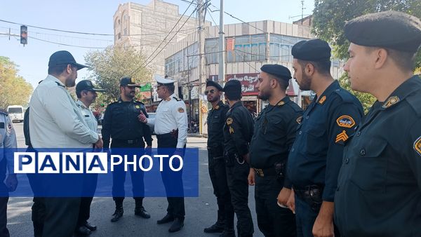 راهپیمایی مردم ولایتمدار شهرستان ورامین در محکومیت رژیم صهیونسیتی 