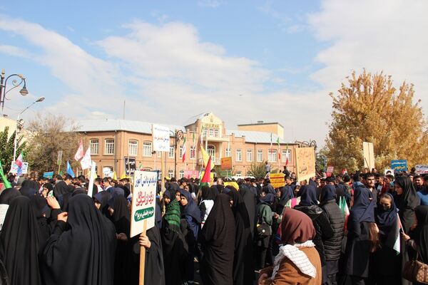 راهپیمایی 13 آبان در ارومیه