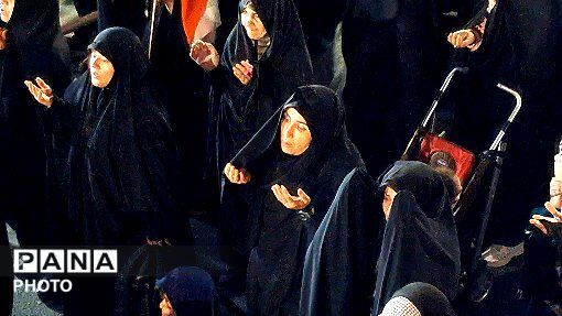 استغاثه به امام زمان همزمان با اجتماعات مردمی