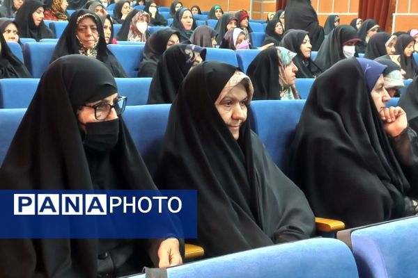  همایش بانوان مقاومت در قرچک