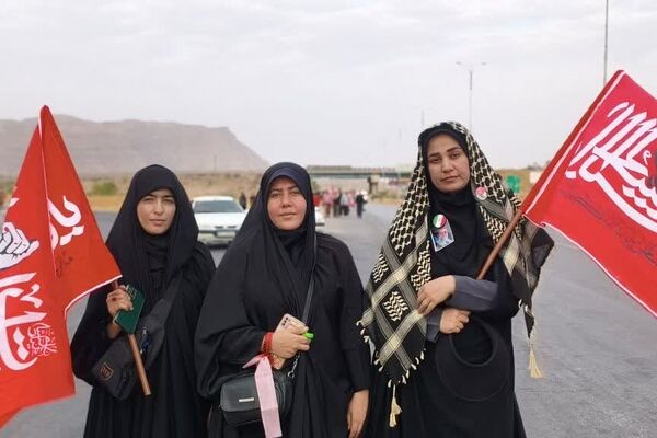 صدای پای عاشقان؛ از فلکه فرودگاه تا حرم امامزاده جعفر(ع)