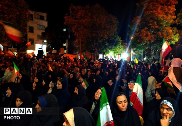 اولین یادواره شهدای جنگ تحمیلی سوم و سردار سرلشکر پاسدار شهید حاج بهرام حسینی مطلق در بیجار