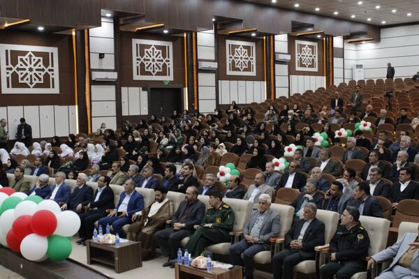 آیین نکوداشت معلمان پیشکسوت در گچساران