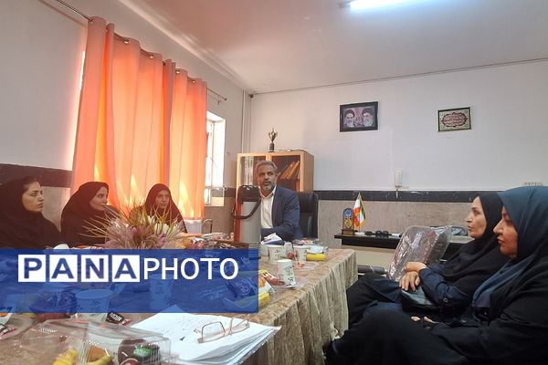 برگزاری جلسات هماهنگی با شبکه بهداشت شهرستان ری در راستای طرح ملی نماد