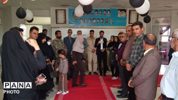 جشن شکوفه‌ها؛ آغاز یک مسیر شیرین برای کلاس‌اولی‌ها