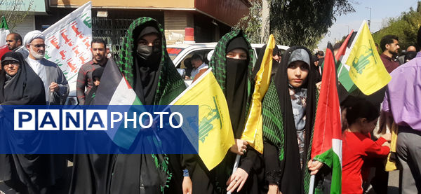 جلوه هایی از راهپیمایی روز جهانی قدس در قم