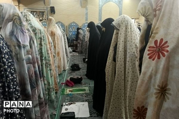 ماه مبارک رمضان، فرصتی برای منور شدن قلوب به نور قرآن