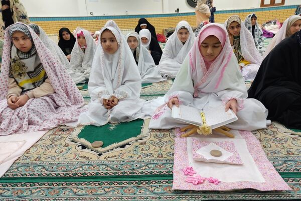 دومین روز مراسم اعتکاف در مسجد امام حسن مجتبی (ع) اردبیل