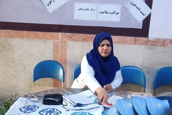 پدر و پسر در میدان ورزش؛ شور و نشاط ورزشی در مدرسه علامه طباطبایی پیشوا