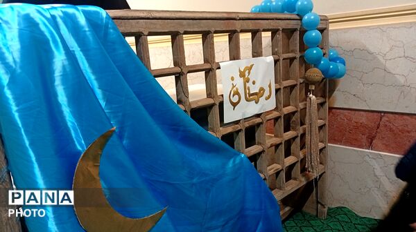 ضیافت ماه رمضان در دبیرستان قلم‌چی۲ بن