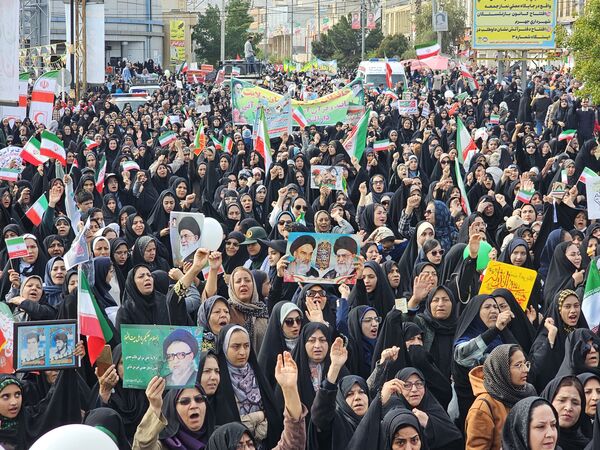 حضور پرشور مردم انقلابی جهرم در جشن 47 سالگی انقلاب اسلامی