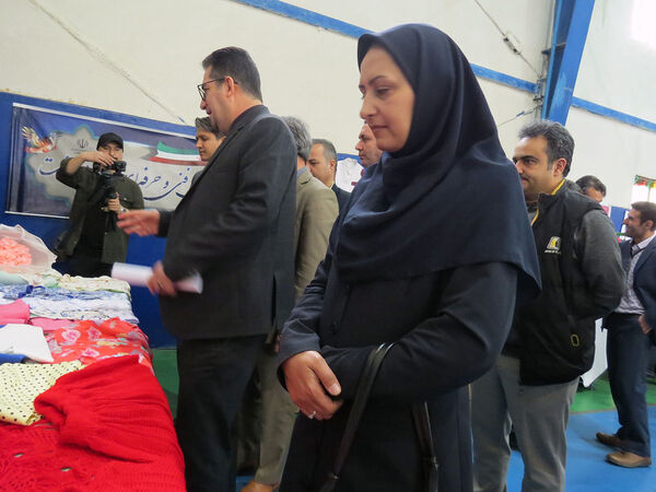  جشن مدرسه ای ایرانمون در دبیرستان شاهد آمنه شهرستان بجنورد 