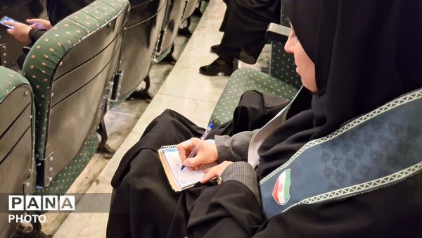 دوره‌ آموزشی مهارت‌های تشکیلاتی ویژه مربیان پیشتاز در شهرکرد 