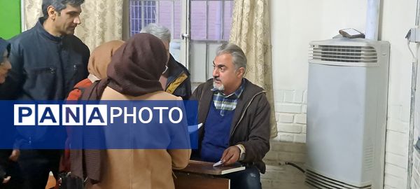 ارائه بیلان کار نوبت اول در دبیرستان شاهد ابوذر غفاری 